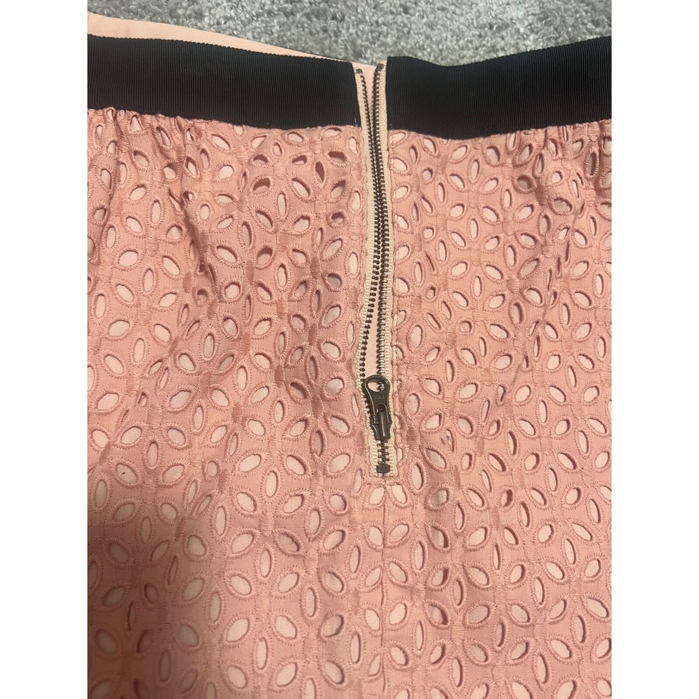 LOFT‎ Eyelet Skirt Black Waistband Lined A-Line Casual Pink Size 8 - Picture 4 of 5